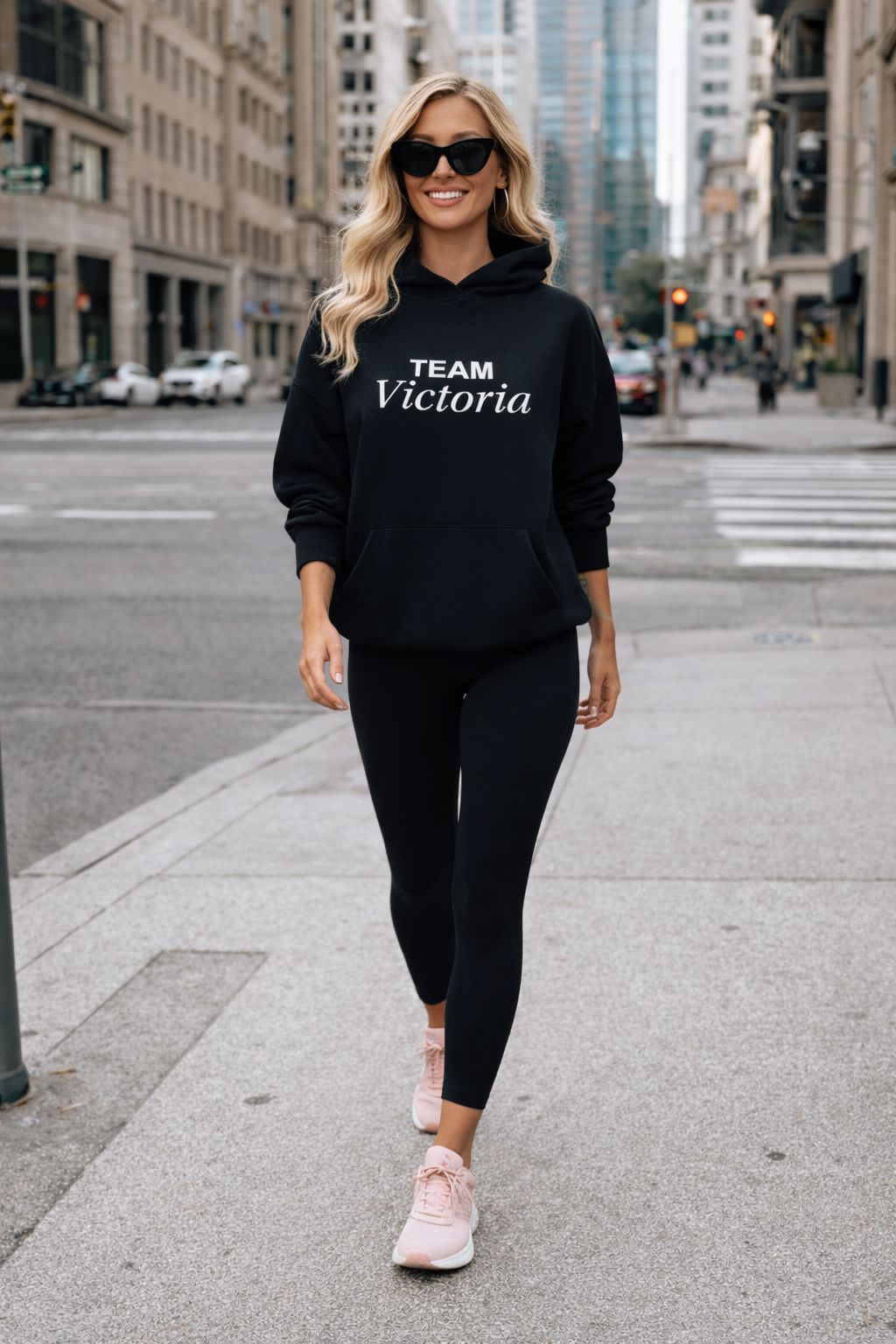 TEAM VICTORIA HOODED SWEATSHIRT Sweatshirt Easy mood 